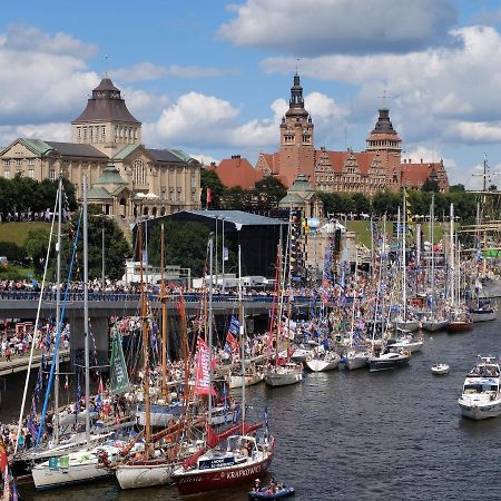 Apartament Przy Starym Miescie Szczecin Bagian luar foto